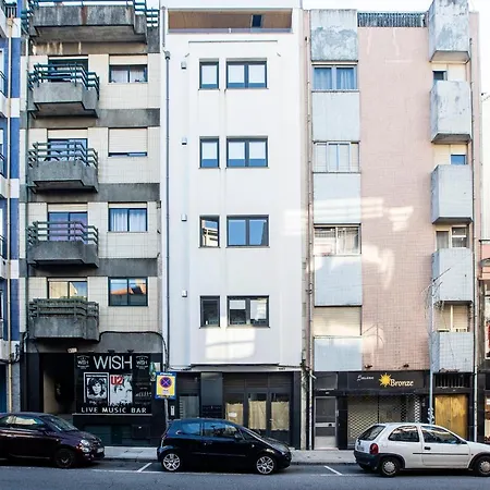 Homely W/ Ac Near Marques By Lovelystay Apartmán