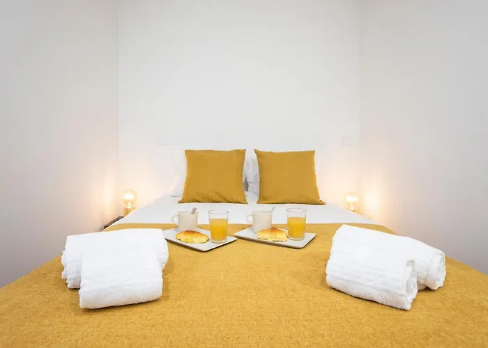 Homely W/ Ac Near Marques By Lovelystay *