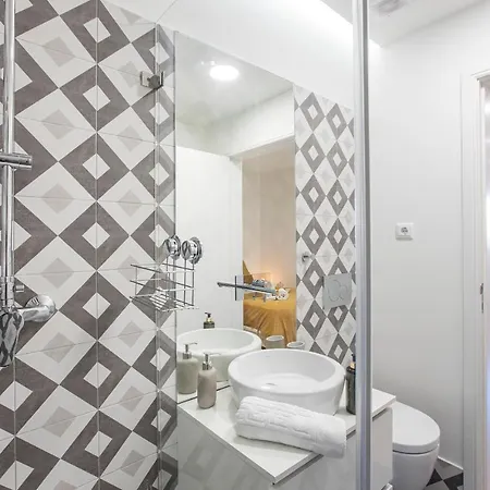 Homely W/ Ac Near Marquês By Lovelystay *