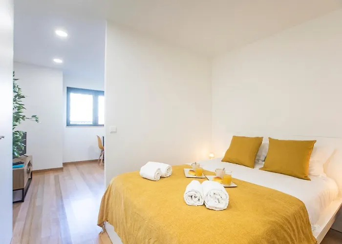 Homely W/ Ac Near Marques By Lovelystay Apartamento