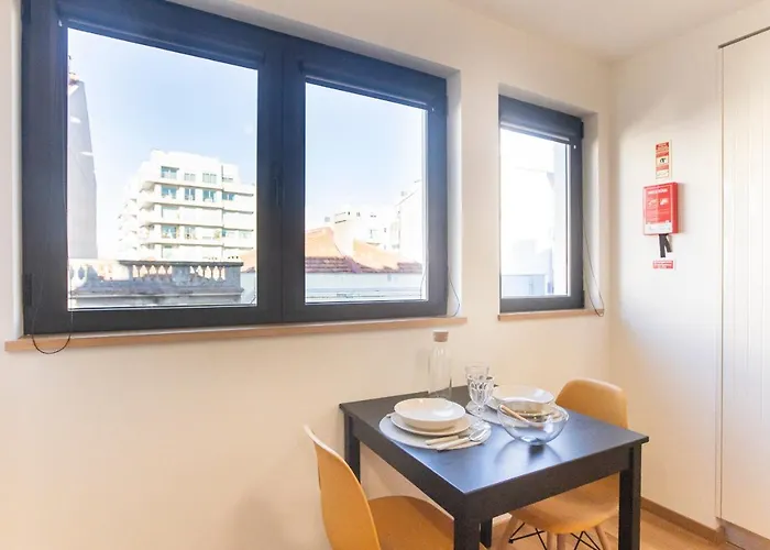 Homely W/ Ac Near Marques By Lovelystay * Porto